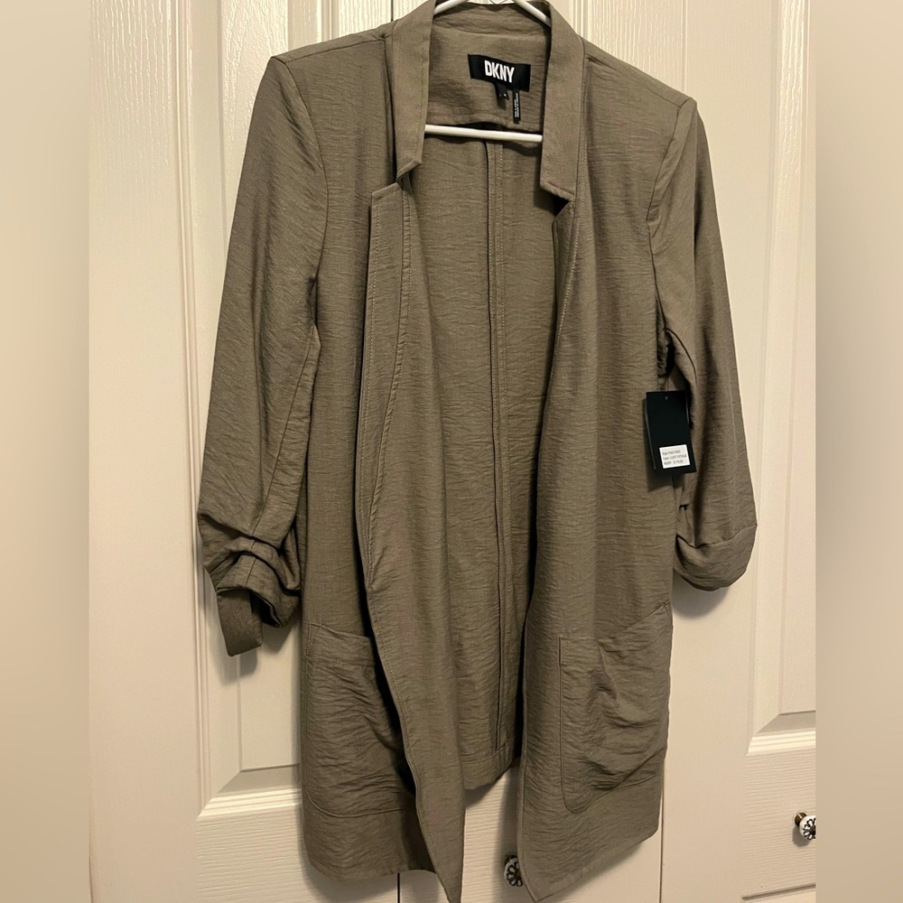 NWT!!! DKNY Women's Tan open front long Jacket size M